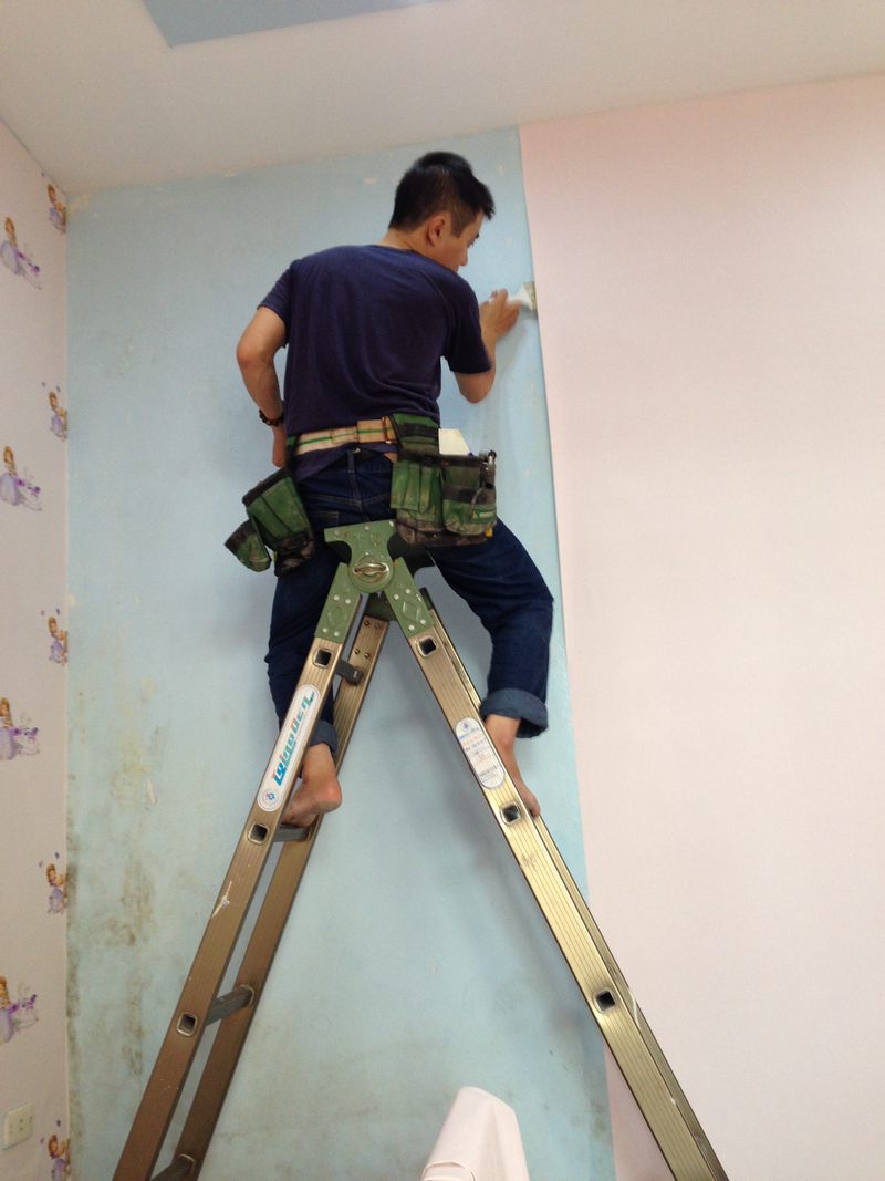 thi-cong-giay-dan-tuong-11-dai-co-viet (31)